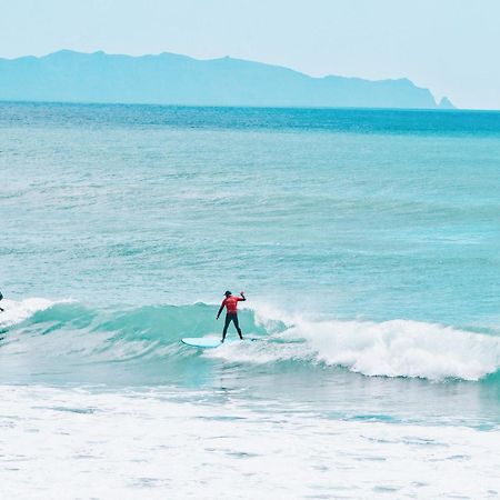 Отель Aotearoa Surf Eco Pods Te Arai Экстерьер фото