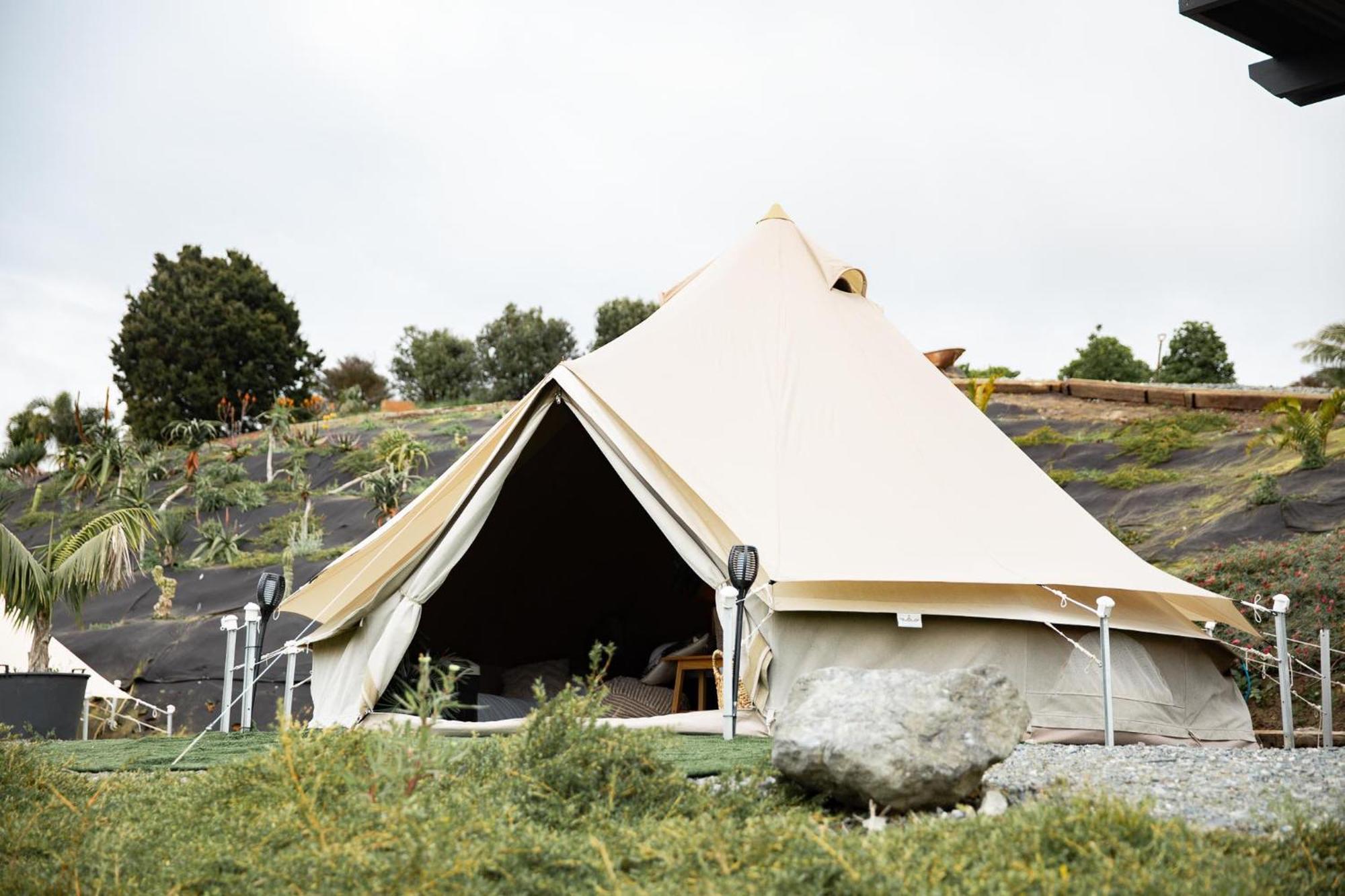 Отель Aotearoa Surf Eco Pods Te Arai Экстерьер фото